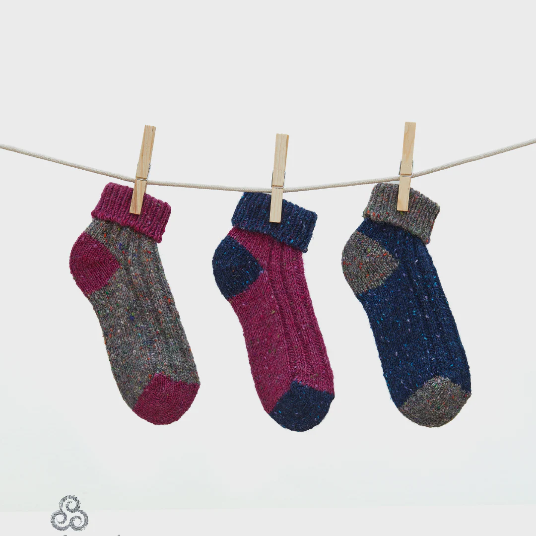 Adults Turn Down Ankle Sock Burgundy Grey - Image 3