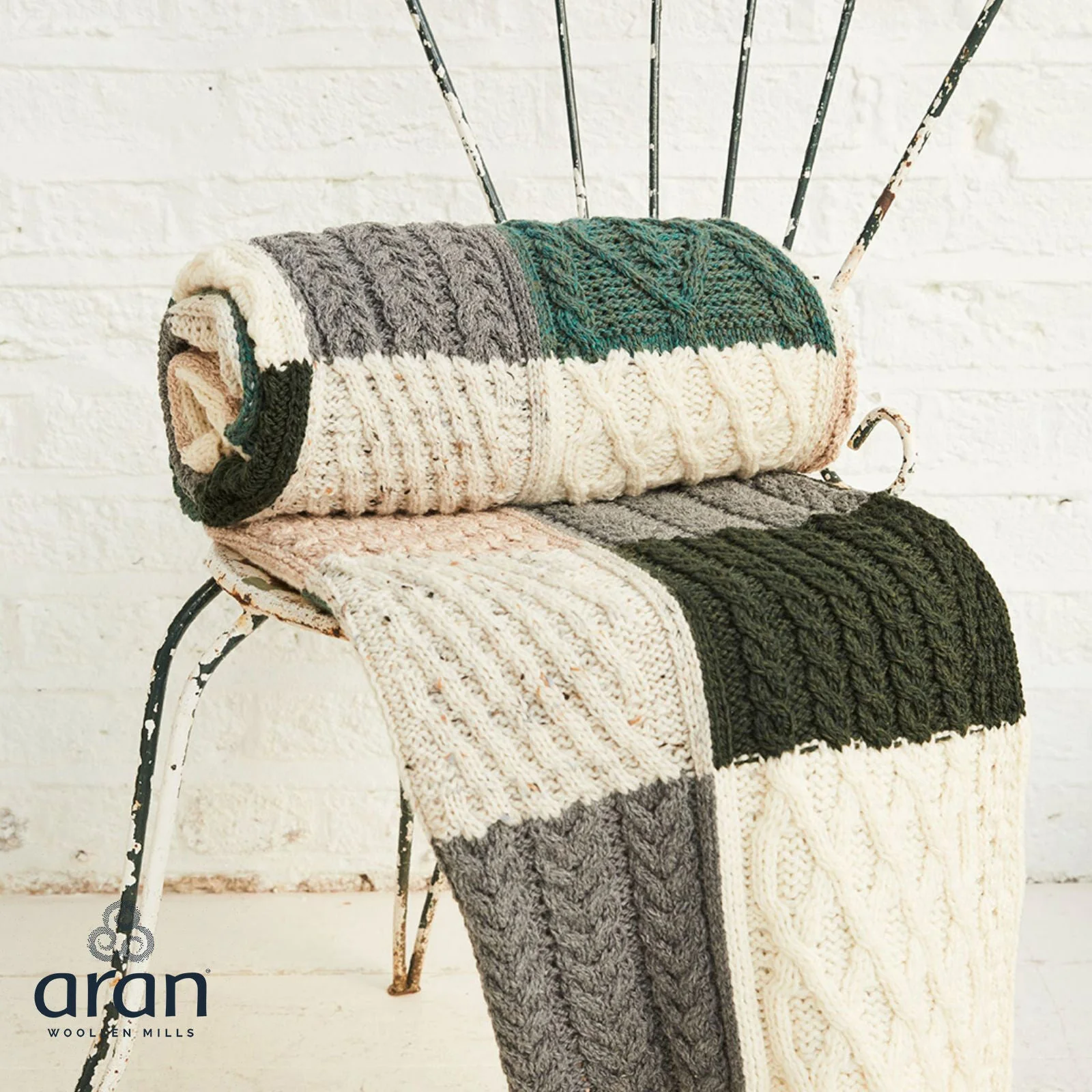 Aran Intarsia Blanket - Image 3