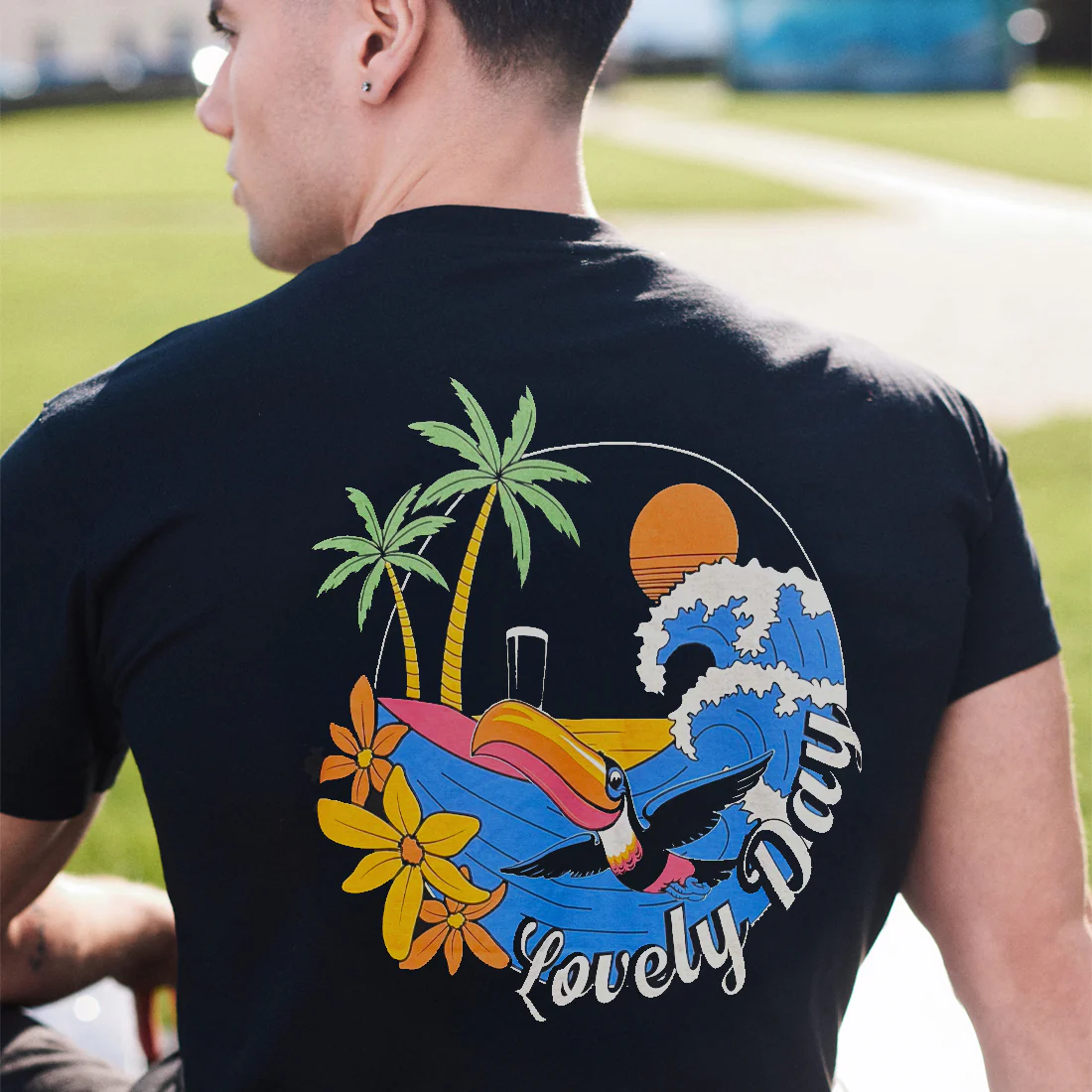 Guinness Black Hawaiian Toucan Lovely Day T-Shirt - Image 4