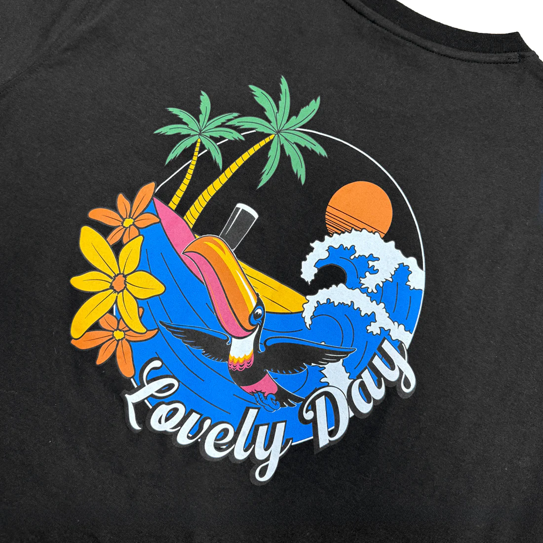 Guinness Black Hawaiian Toucan Lovely Day T-Shirt - Image 5